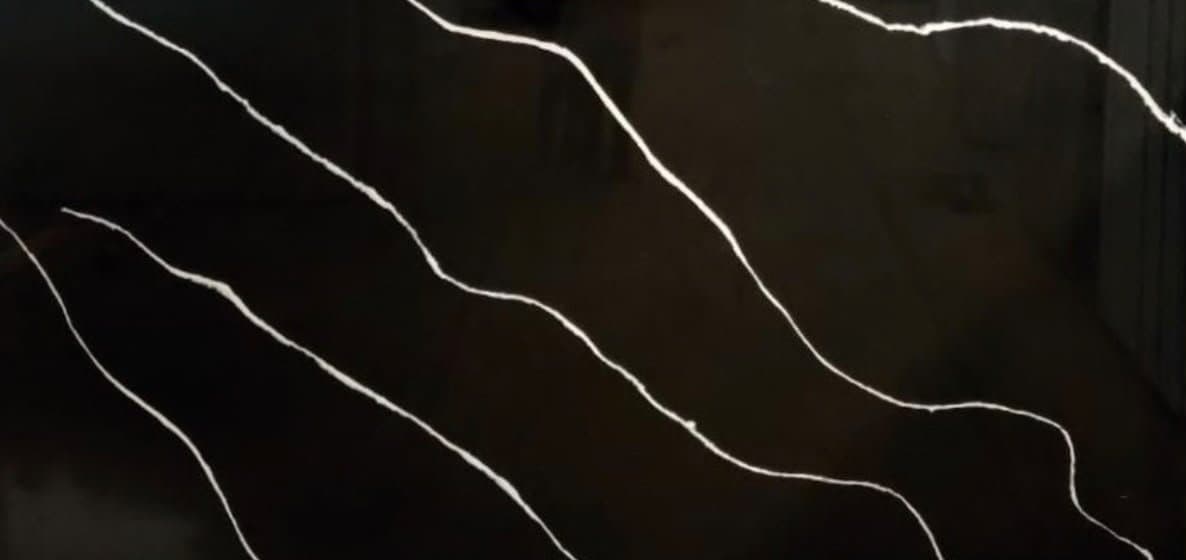 Calacatta Marquina quartz slab